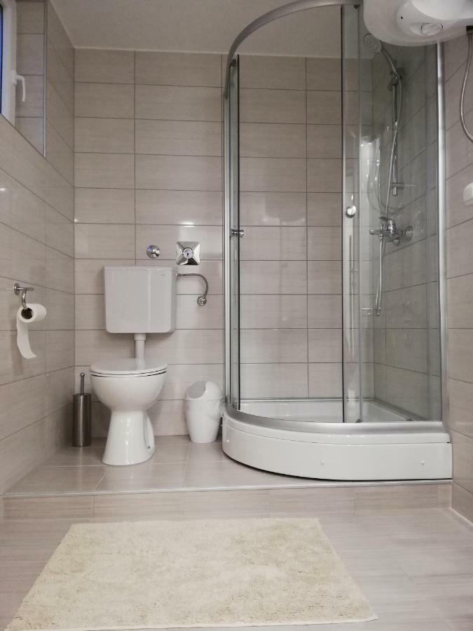 Apartman Skribulja Zupanja Exterior foto